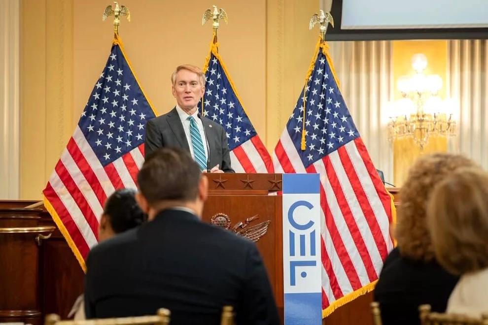POLITICAL ROUNDUP: Government shutdowns focus of act by Sen. Lankford