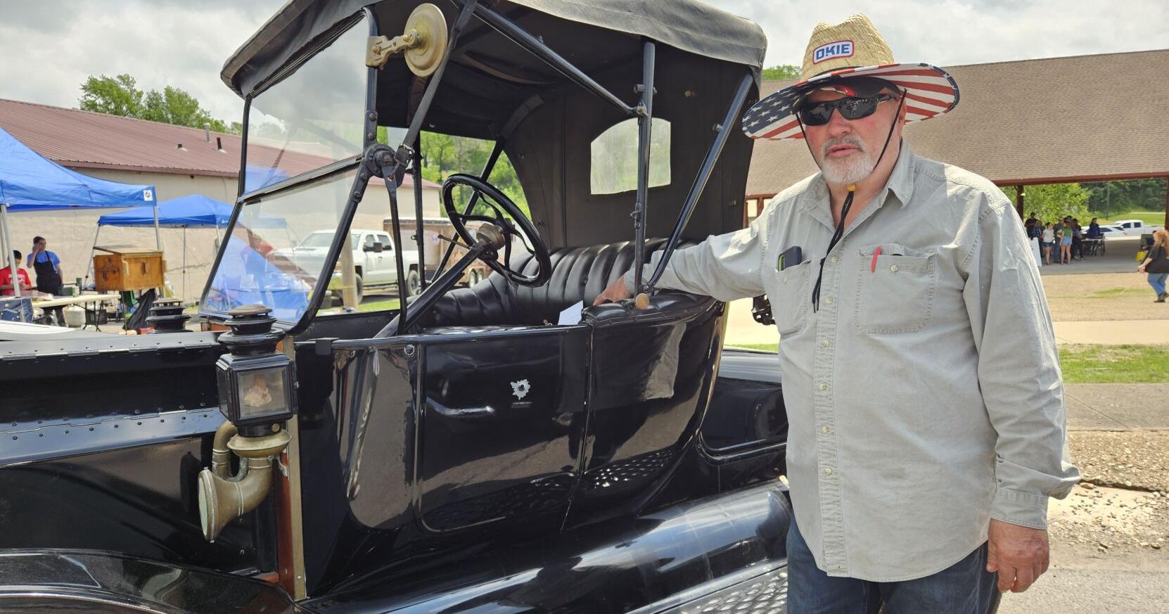 5C's Car Club show draws large crowd at Red Fern - Vimarsana News