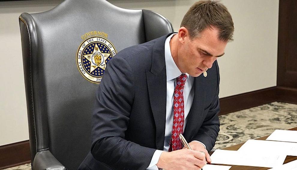 POLITICAL ROUNDUP: Stitt puts forth idea for constitutional convention