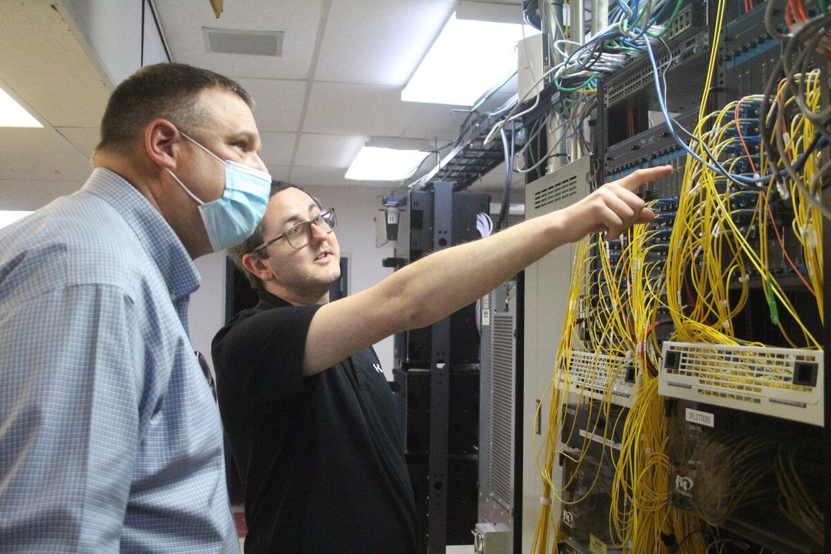 FIBER FRENZY: Even with pandemic, Lake Region moves full-steam ahead with fiber optics - Vimarsana News
