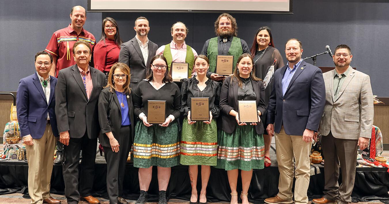 Cherokee Nation graduates five Cherokee speakers from language program - Vimarsana News