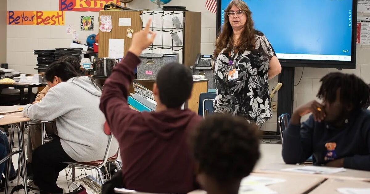OKLAHOMA WATCH: The state of Oklahoma's teacher salary and per-pupil expenditures | News - Vimarsana News