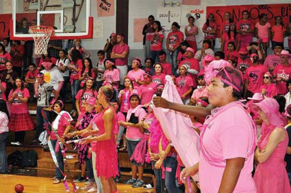 Tps To Host Pink Out Football Games News Tahlequahdailypress Com