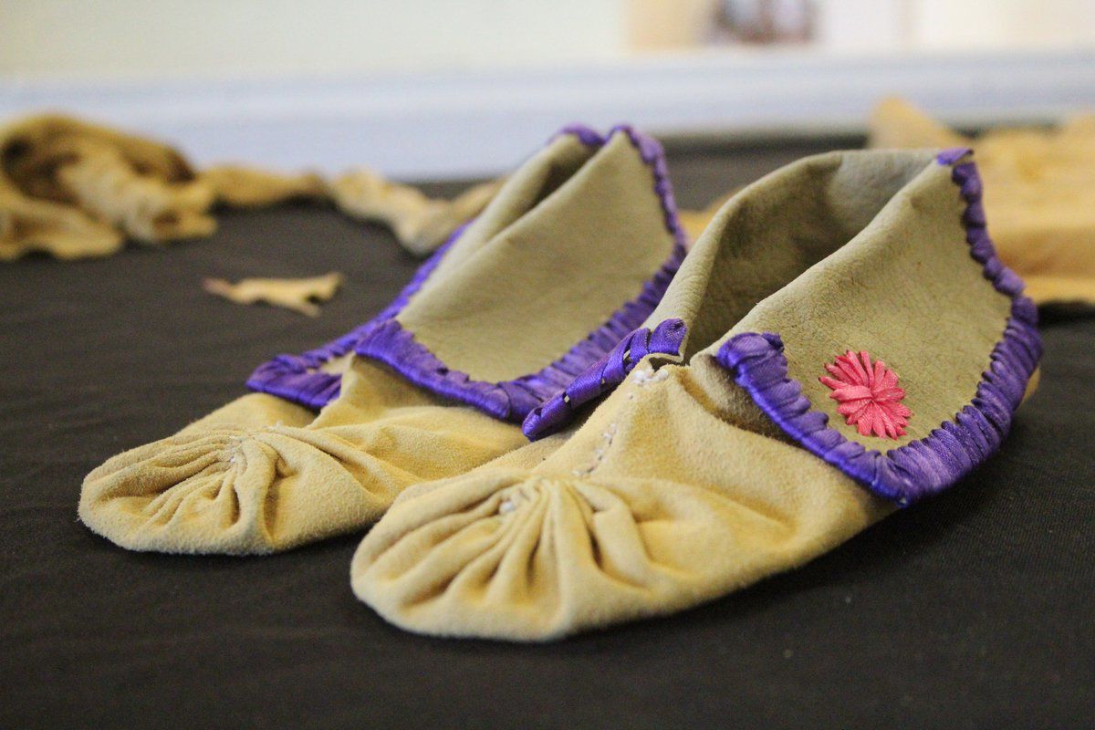 cherokee moccasin boots