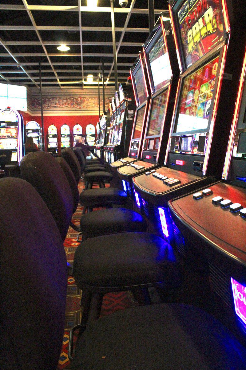 cherokee casino tahlequah phone number