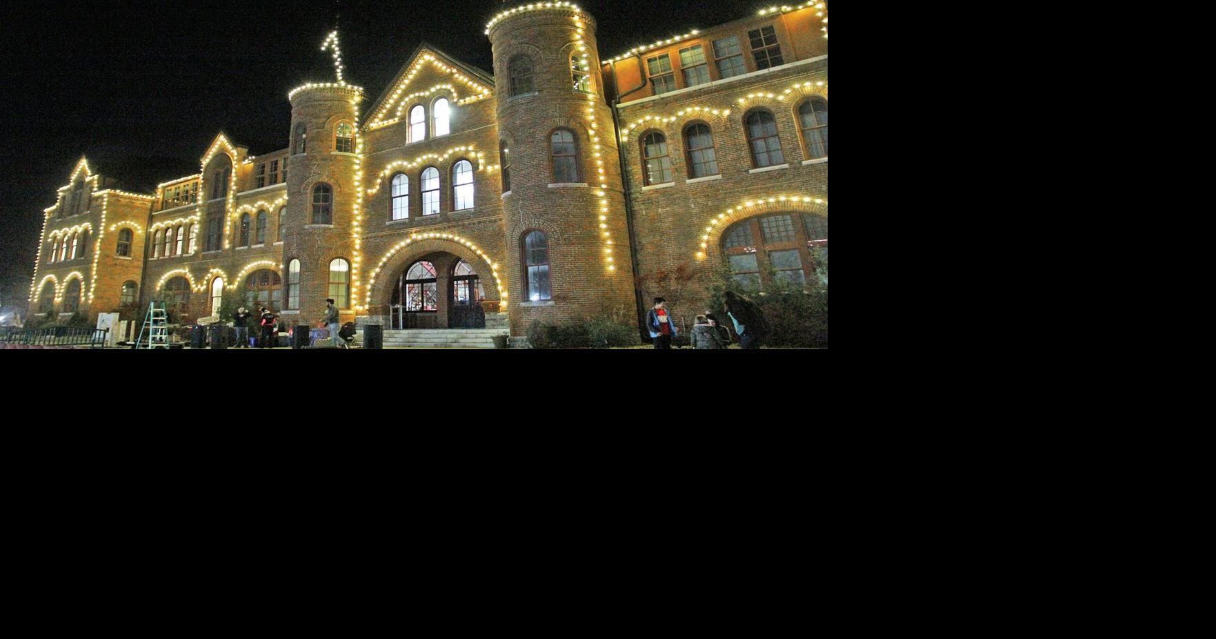 NSU illuminates the night at Seminary Hall | News | tahlequahdailypress.com