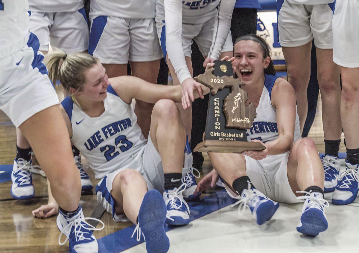 Basketball Teams Make An Impact On Top 16 Poll Lf Girls Finish In