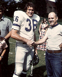 Steve Owens (left) Heisman Trophy winner at Oklahoma State