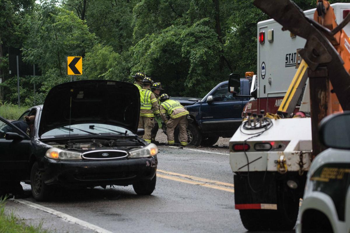 Two injured in Tuesday morning crash News for Fenton, Linden, Holly