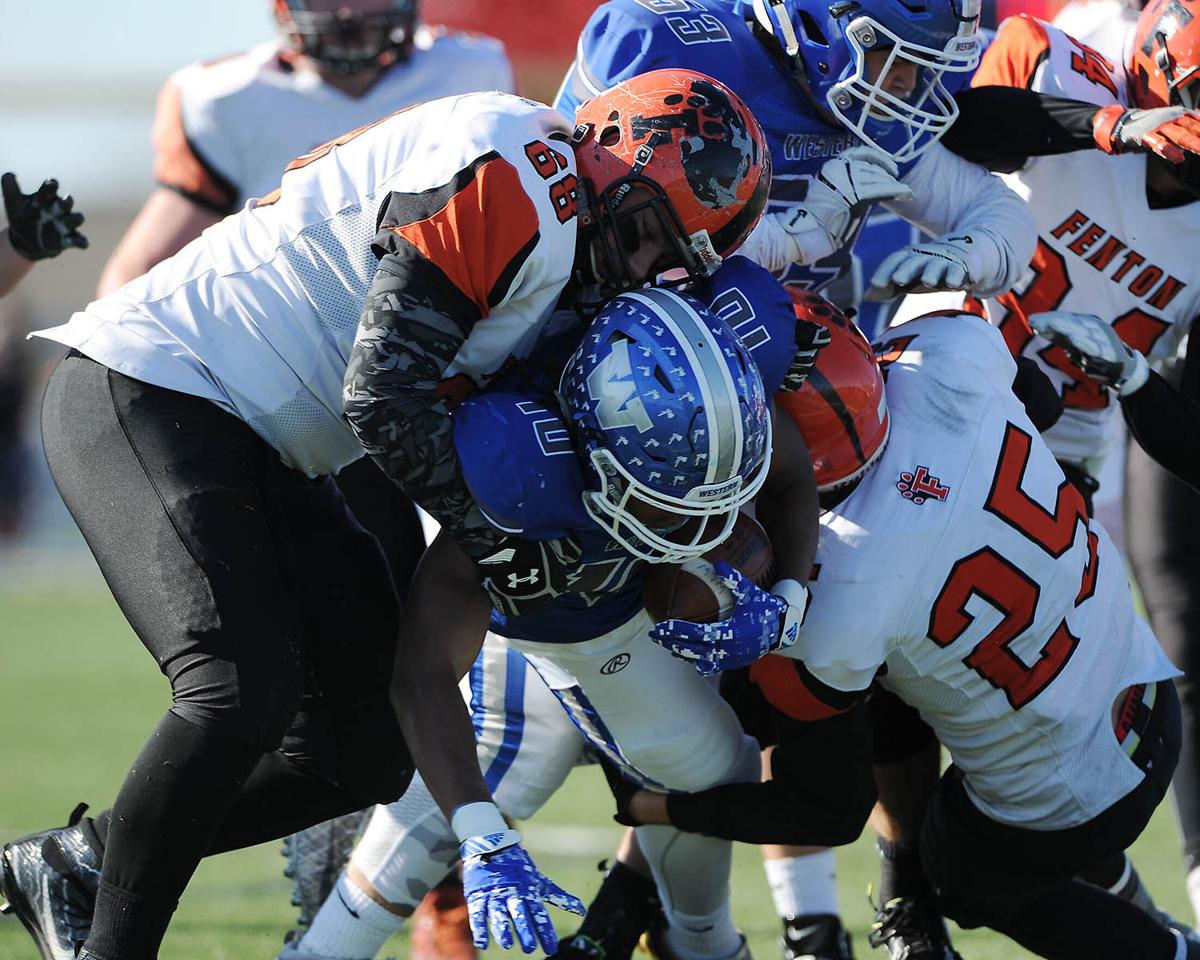 Tigers Defense Can T Solve Warriors Potent Offense In Regional