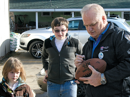 Ex-Detroit Lions QB Eric Hipple finalist for NFL award