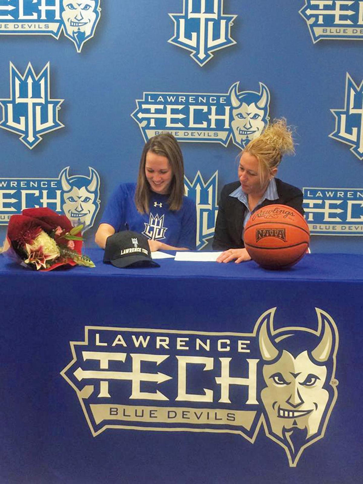 Holly S Smith Headed To Lawrence Tech Sports Coverage For Fenton