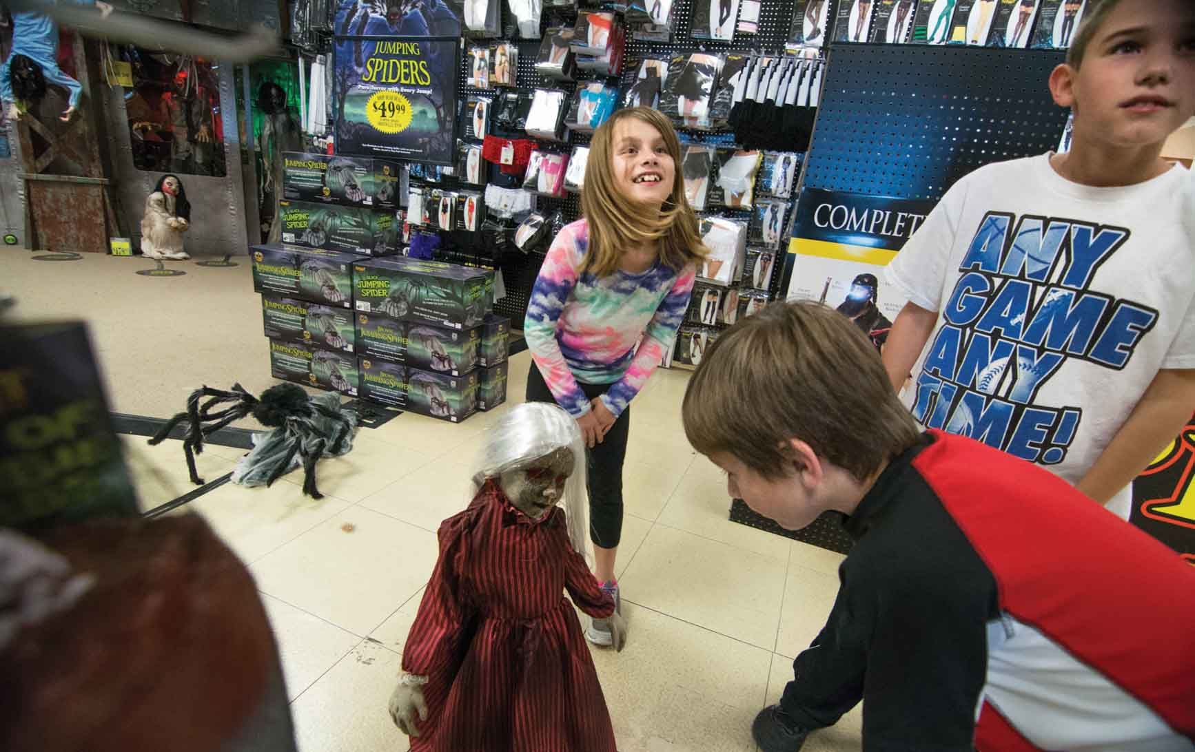 Halloween retailers pop in and then vanish Lifestyles tctimes