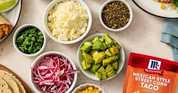 Quick and Delicious Main Dishes Ready in 30 Minutes or Less Quick and Delicious Main Dishes Ready in 30 Minutes or Less