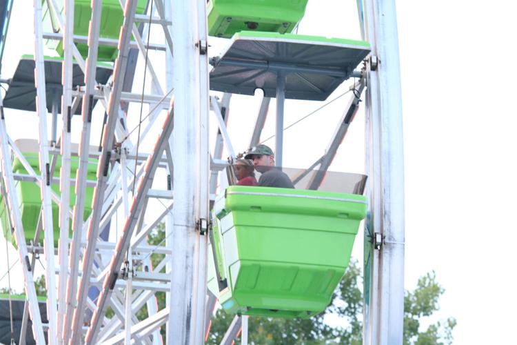 Applefest News for Fenton, Linden, Holly MI
