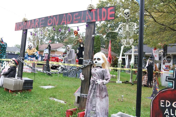 Halloween houses bring joy to neighborhoods | News for Fenton ...