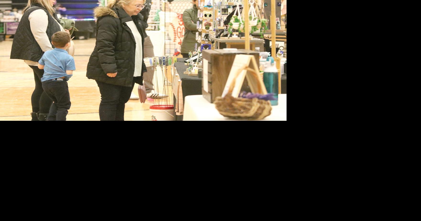 Fenton High School Craft Show 5.JPG