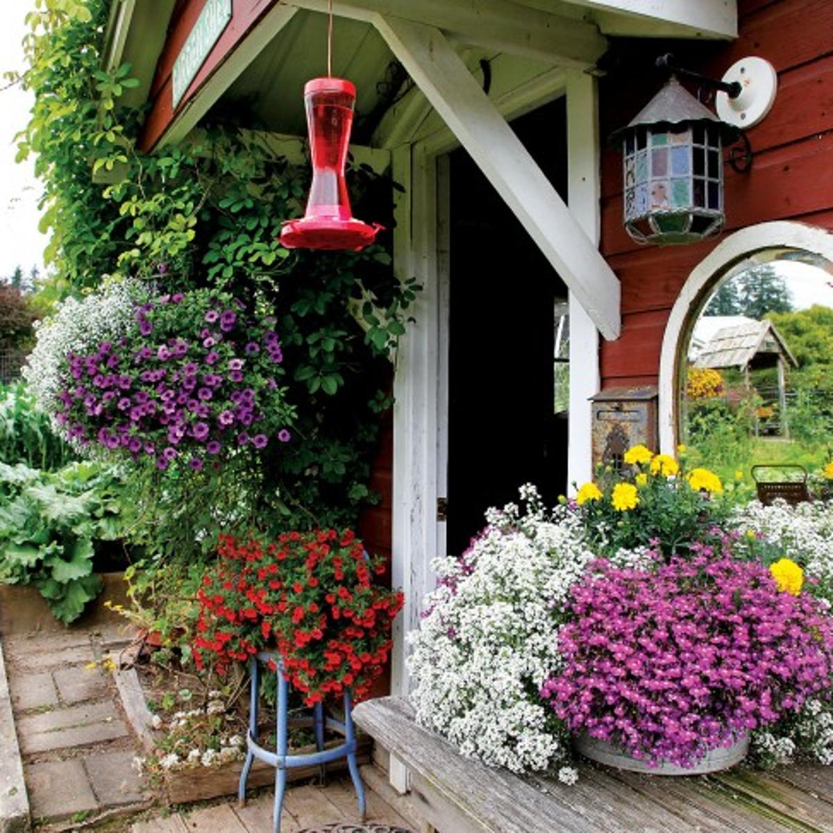 Creativity Abloom Along Castle Rock Tour Of Colorful Gardens