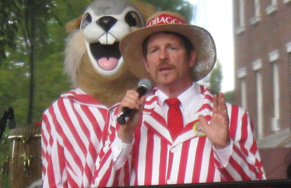 Squirrel Longview official mascot