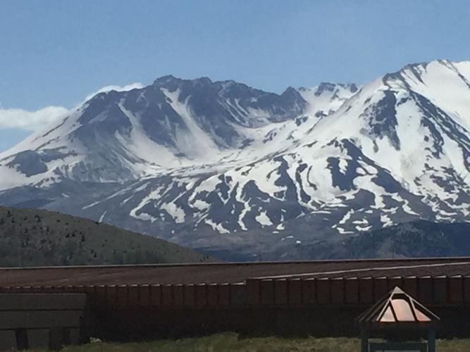 Forest Service issues 30 year permit to Mount St Helens Institute  