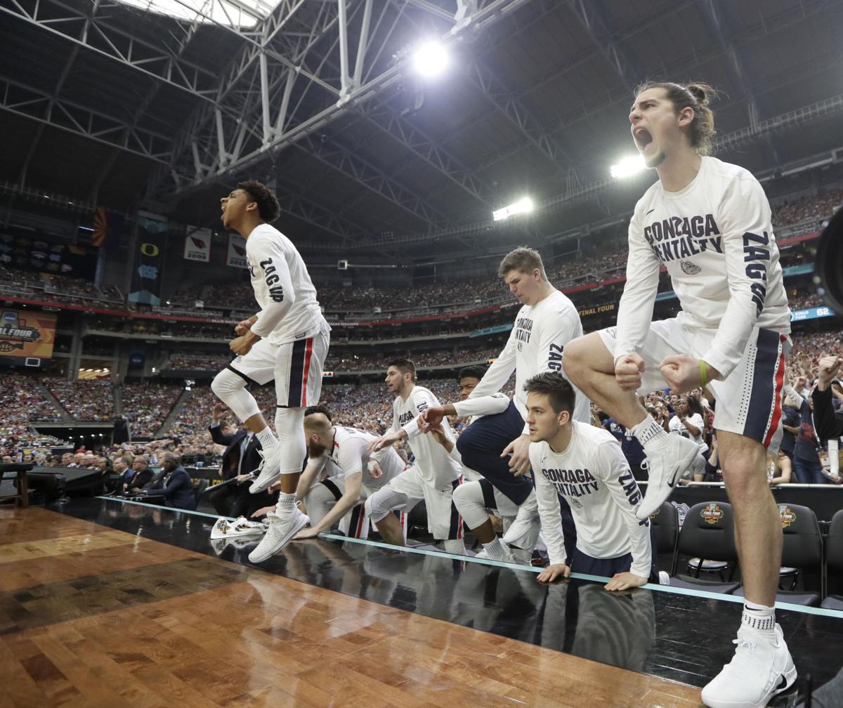 College Report Mm Alumni Enjoy Winter Postseason Sports Tdn Com