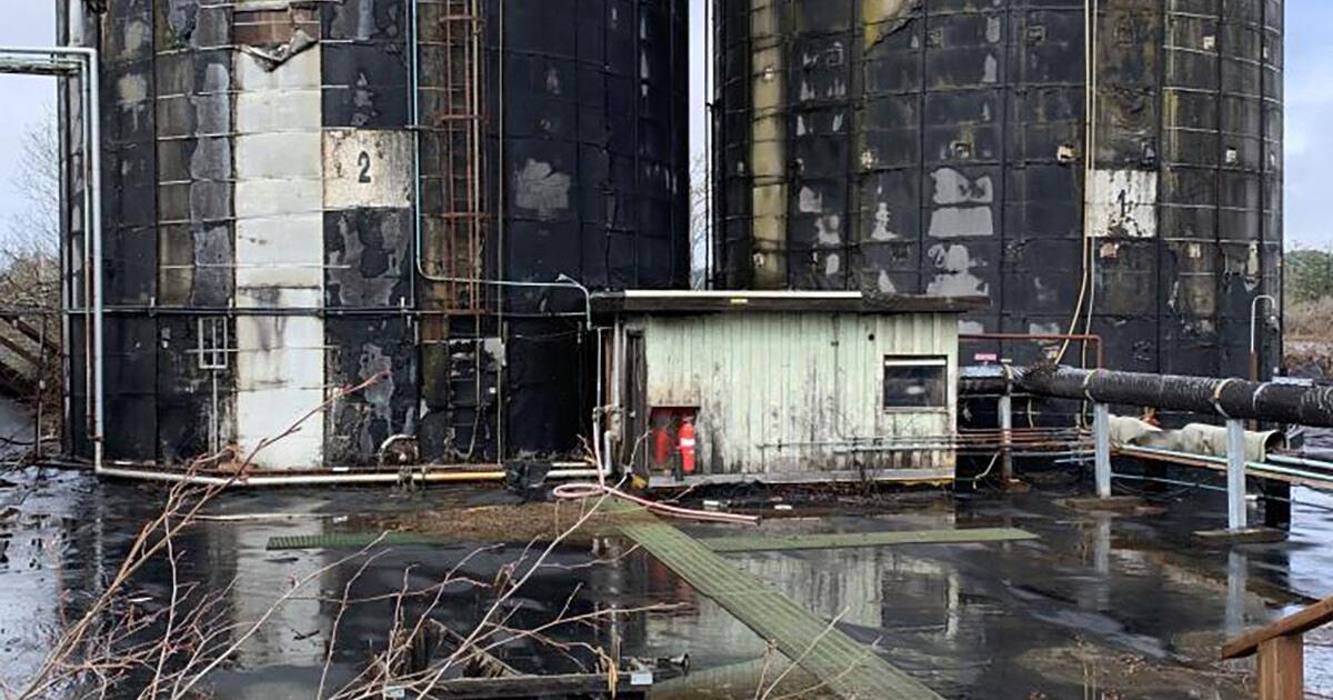 EPA to force the removal of leaking acids from deteriorating Grays Harbor pulp mill