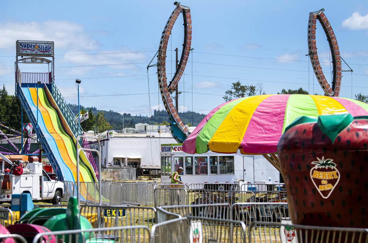 Cowlitz County Fair discounted carnival ride wristbands on sale through