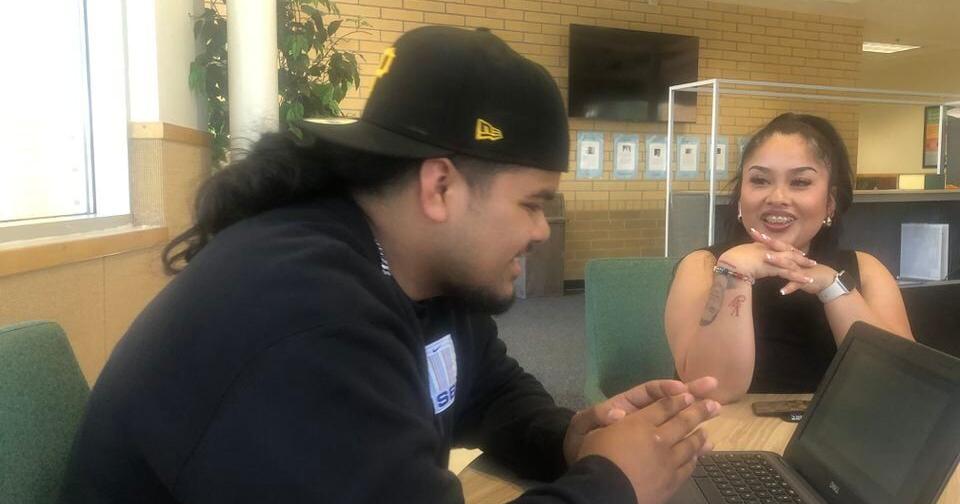 In Oregon, federal financial aid applications lag as high school graduations near - Vimarsana News