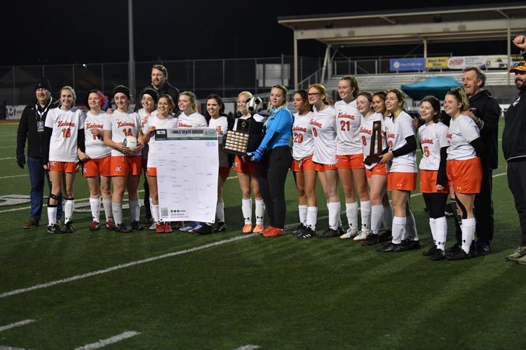 Champion Chinooks Kalama wins 2B soccer title in dramatic PK shootout