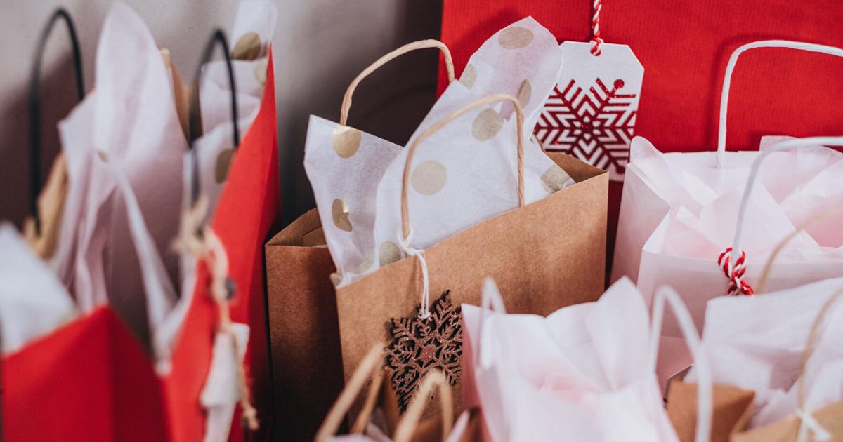 Two holiday markets in Lower Columbia this weekend