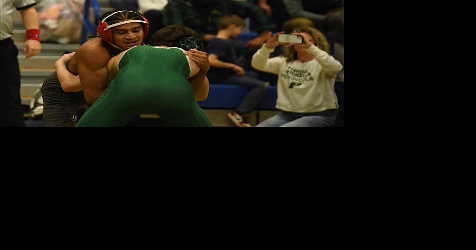 5 additional RAL wrestlers earn state bids Wednesday
