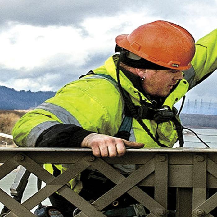 Painting Crews Resume Work On Lewis And Clark Bridge Local Tdn Com