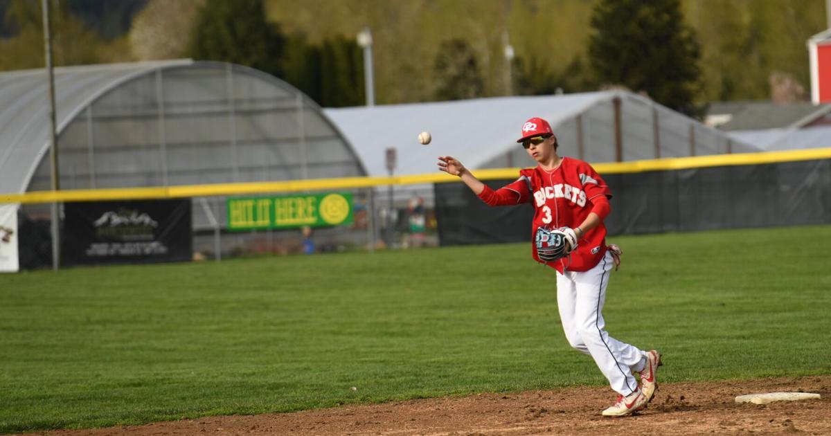Wedgefield Rockets Rockets fall to Comets in baseball Wednesday