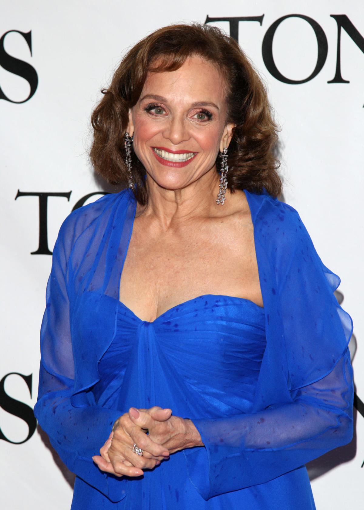 Photos Remembering Actress Valerie Harper 1939 2019