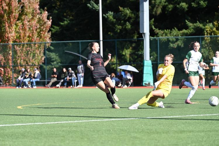 Leeann Williams Shines in Lower Columbia College Shutout