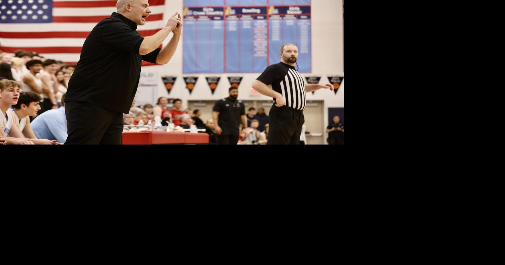 How did the Mark Morris boys basketball coach do in year 1?