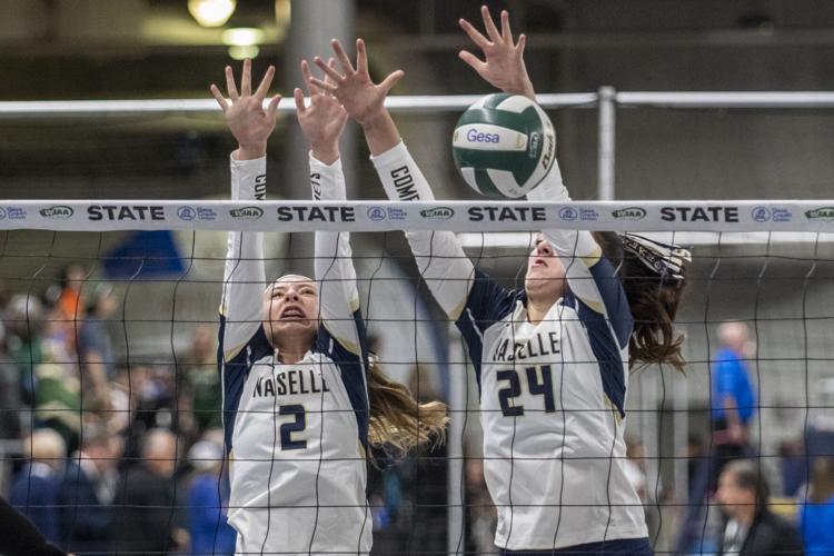 1B High School Volleyball Naselle fends off Mary Walker to nab third
