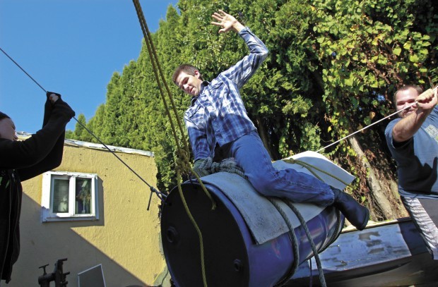 Longview bull rider returns to pro circuit