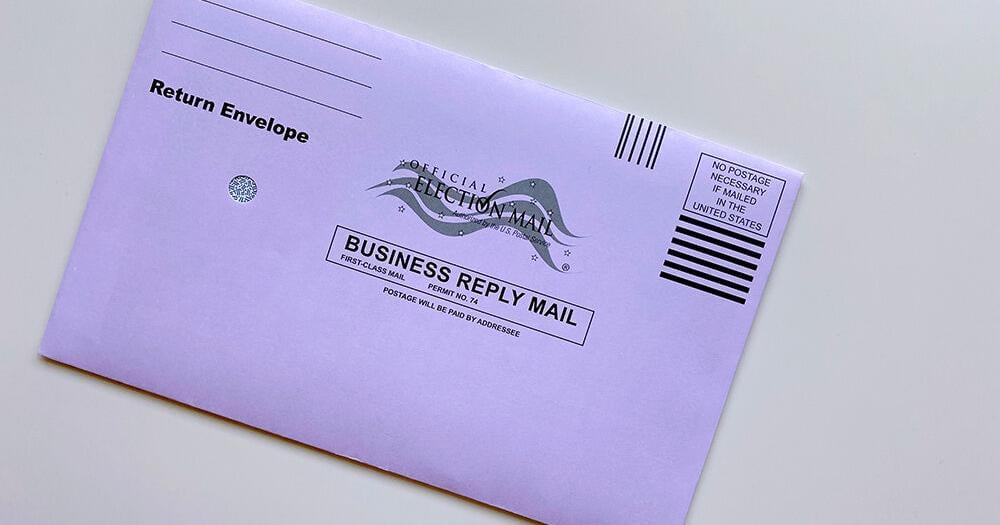 Dahl takes lead in 2-candidate commissioner primary