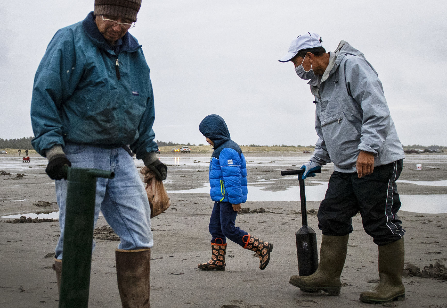 Clam clearance boot offer