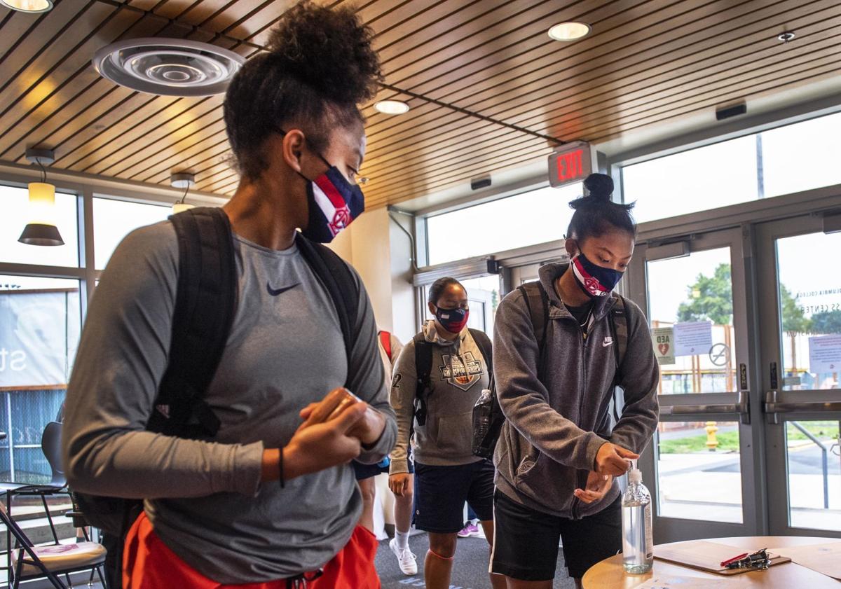 LCC basketball check-in