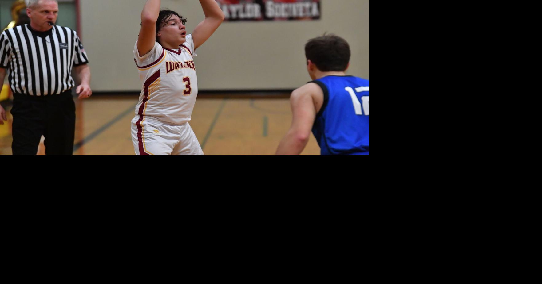 Winlock boys basketball Cline