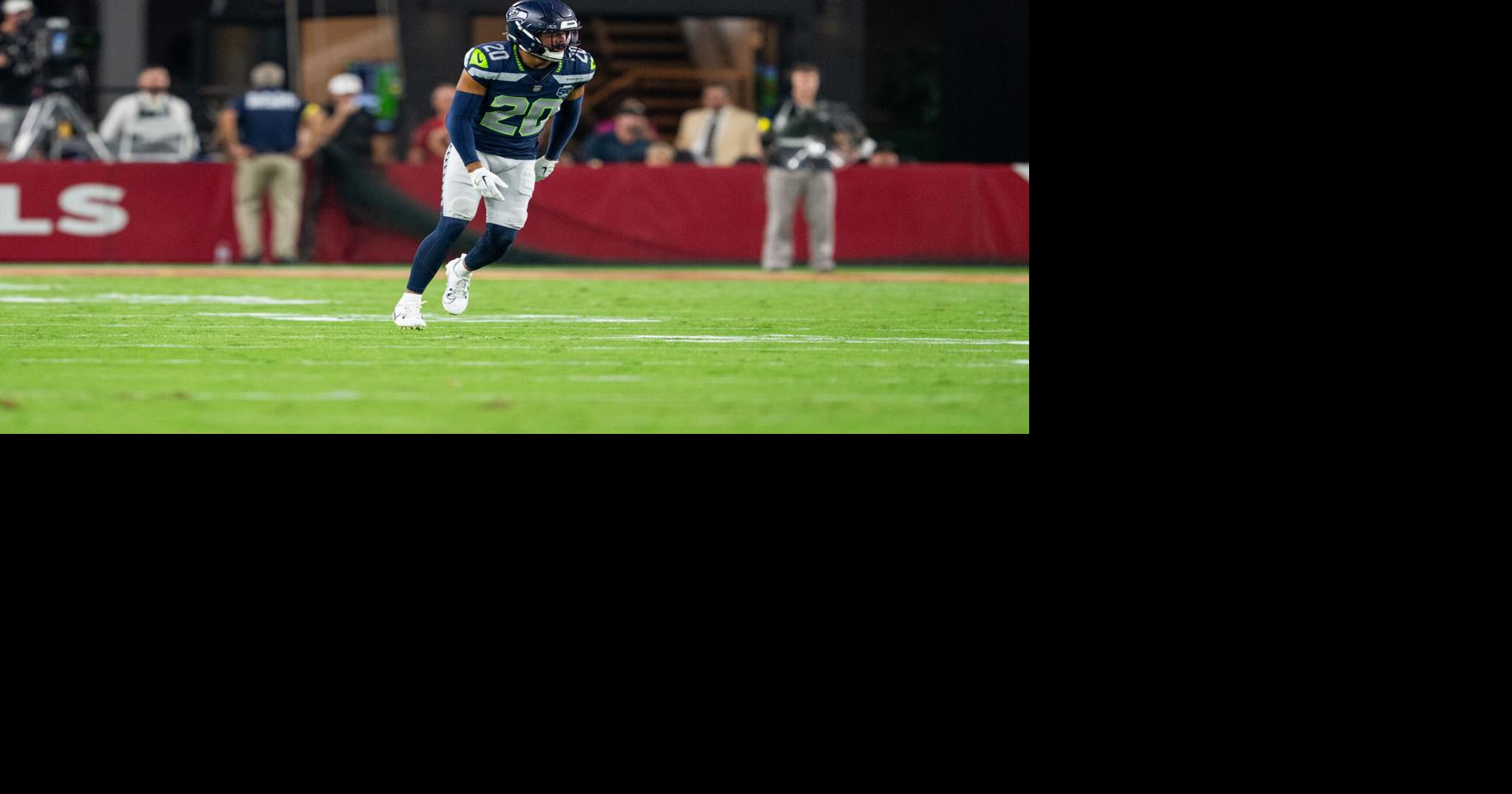 All Seahawks’ Julian Love does for postpartum moms, kids from Seattle to Chicago