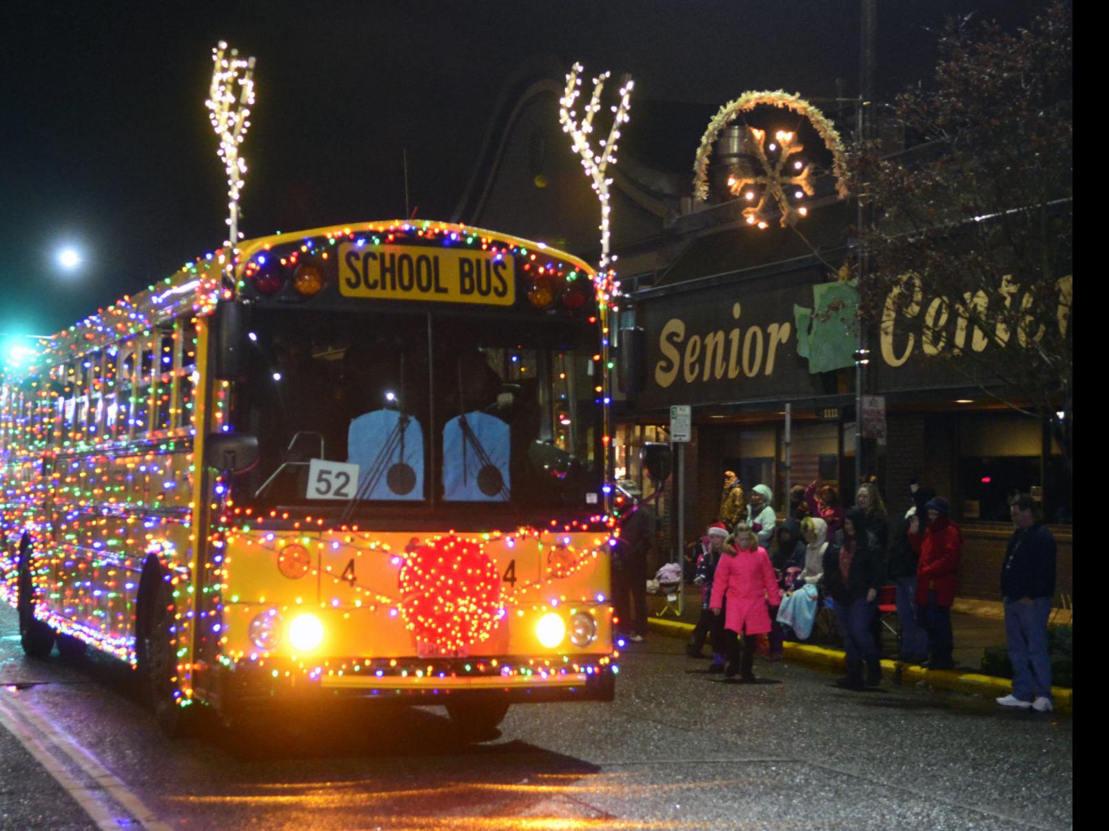 Longview Christmas Parade 2022 Twilight Christmas Parade Slated For Dec. 1 | Local | Tdn.com