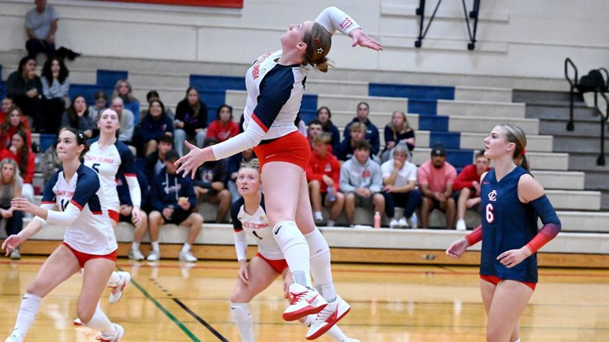 Red Devils Improve to 2-0 in Conference Play