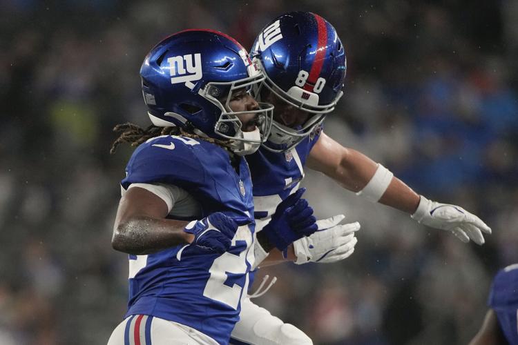 Giants stop Lions in preseason game with few starters