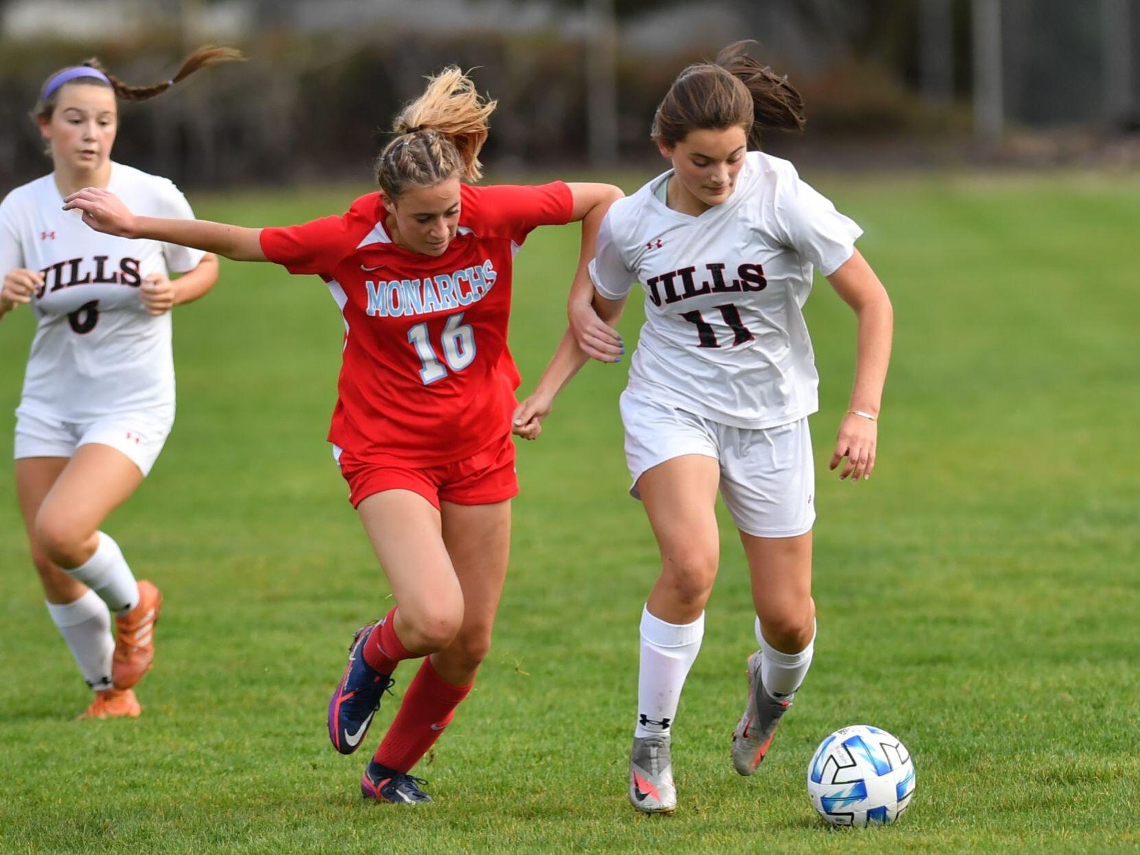 2a Girls Soccer Lumberjills Flip The Script Blank Monarchs Behind Two Early Goals