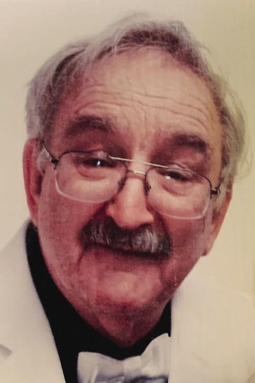 Robert Earl Brown