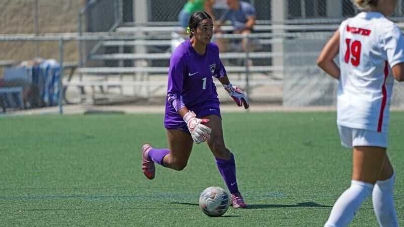 Late goal from UMary leads to 1-1 draw in Wolves' season opener