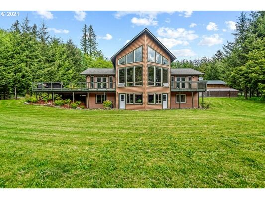 4 Bedroom Home in Kalama - $699,900